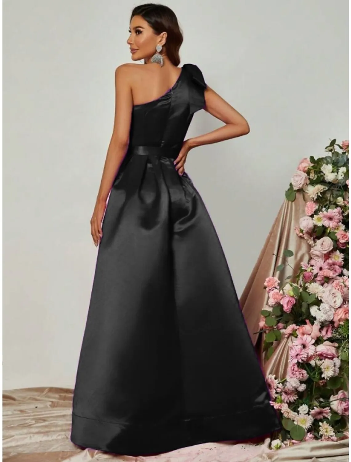 A-Line Evening Gown Party Dress Formal Fall Floor Length Sleeveless One Shoulder Satin with Pleats Slit Strappy