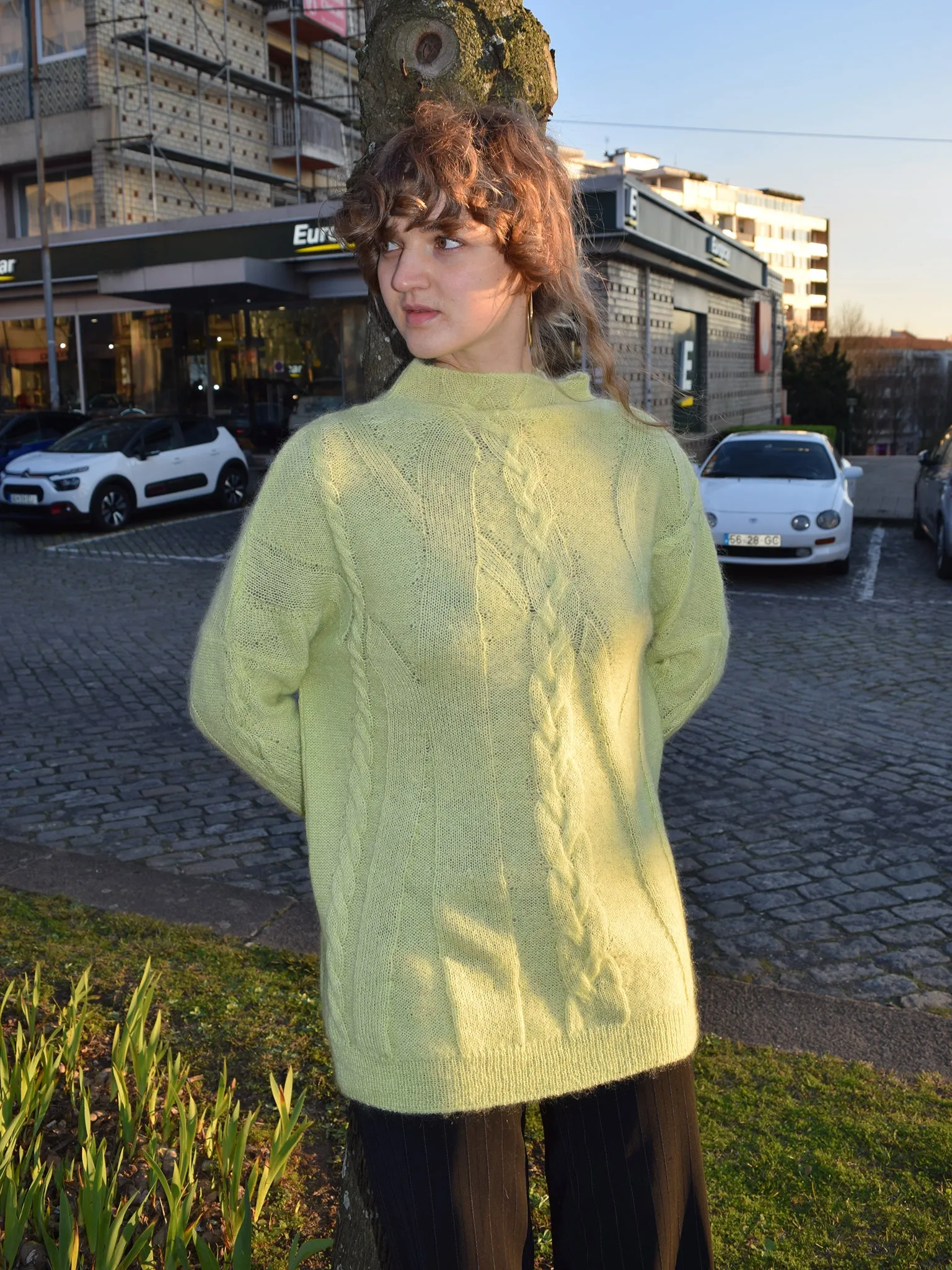 Cable pullover, lime