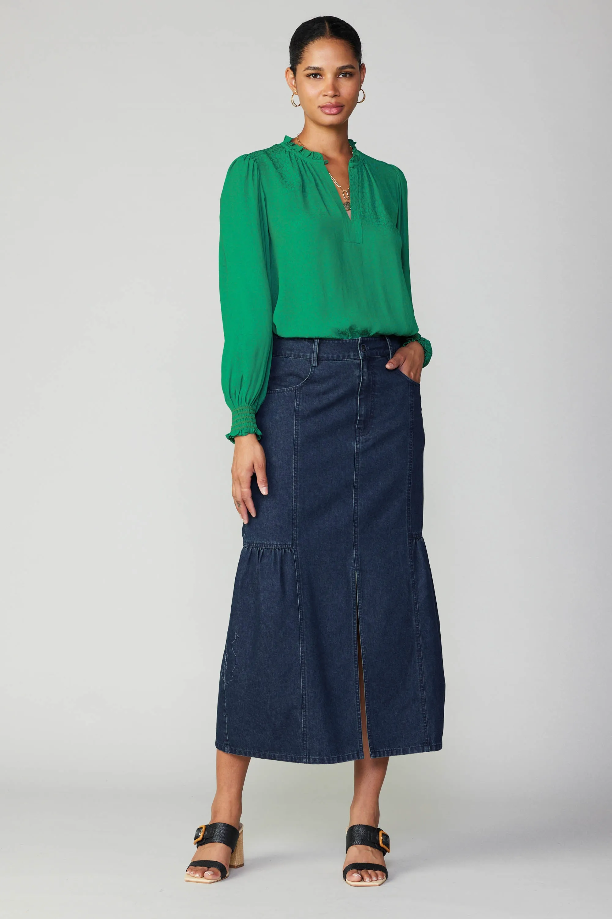 Jacquard Ruffled Neck Blouse
